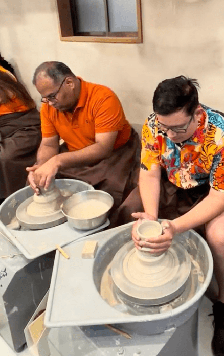 Pulling the walls of a bowl upward